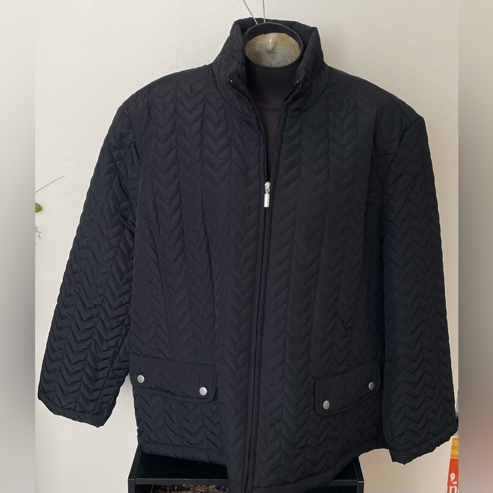 Women’s Size 3X Jane Ashley Black ZipUp Coat